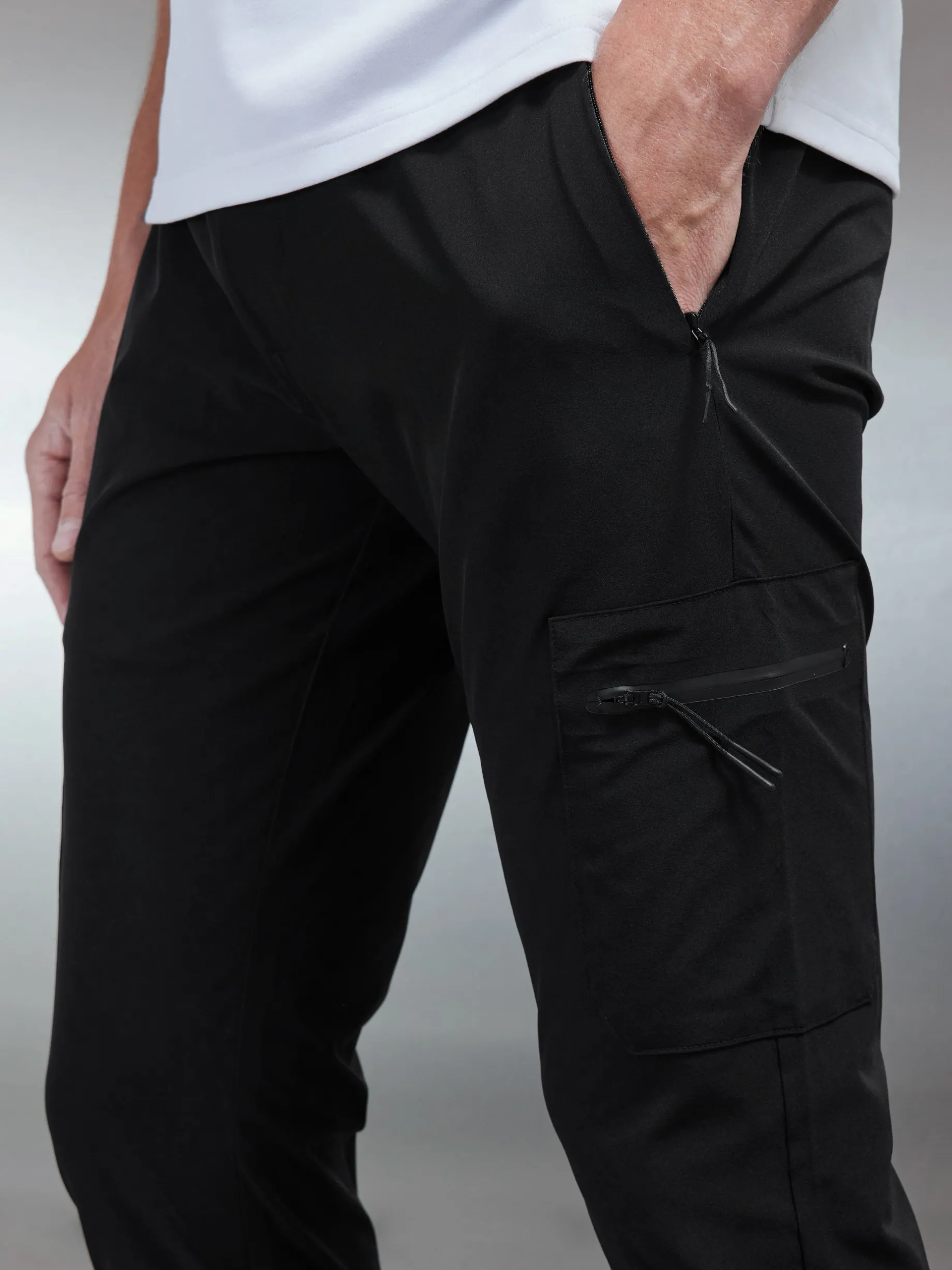 Active Technical Cargo Pant - Black