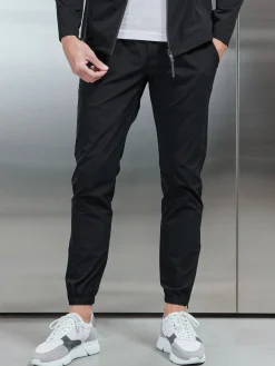 Active Technical Cuffed Trackpant - Black