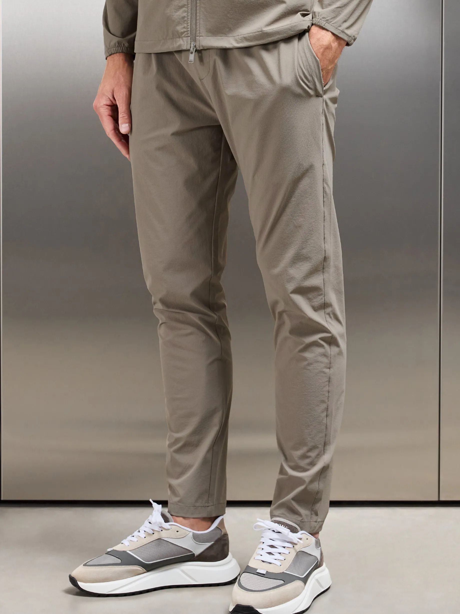 Active Technical Tapered Trackpant - Taupe