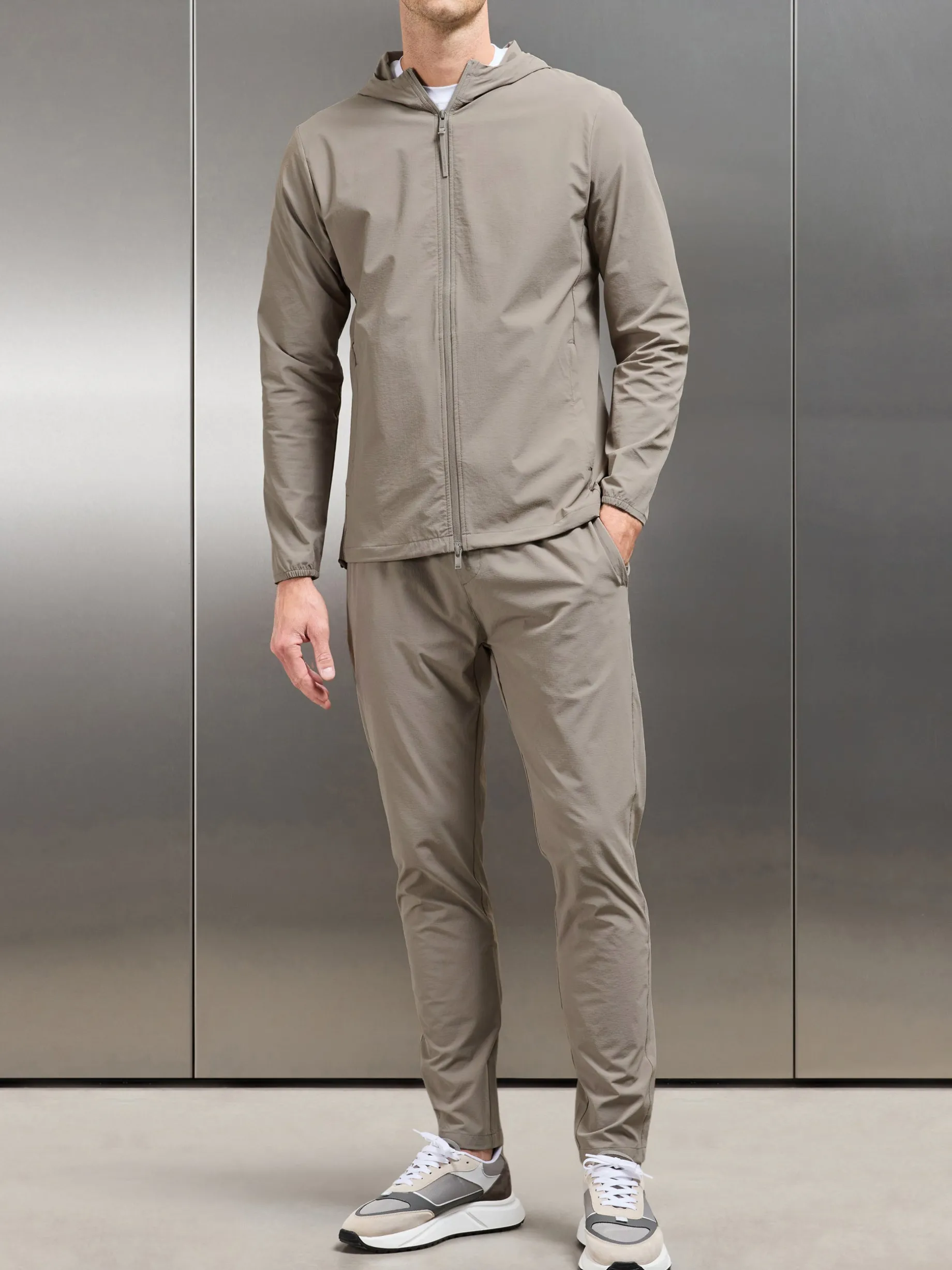 Active Technical Tapered Trackpant - Taupe