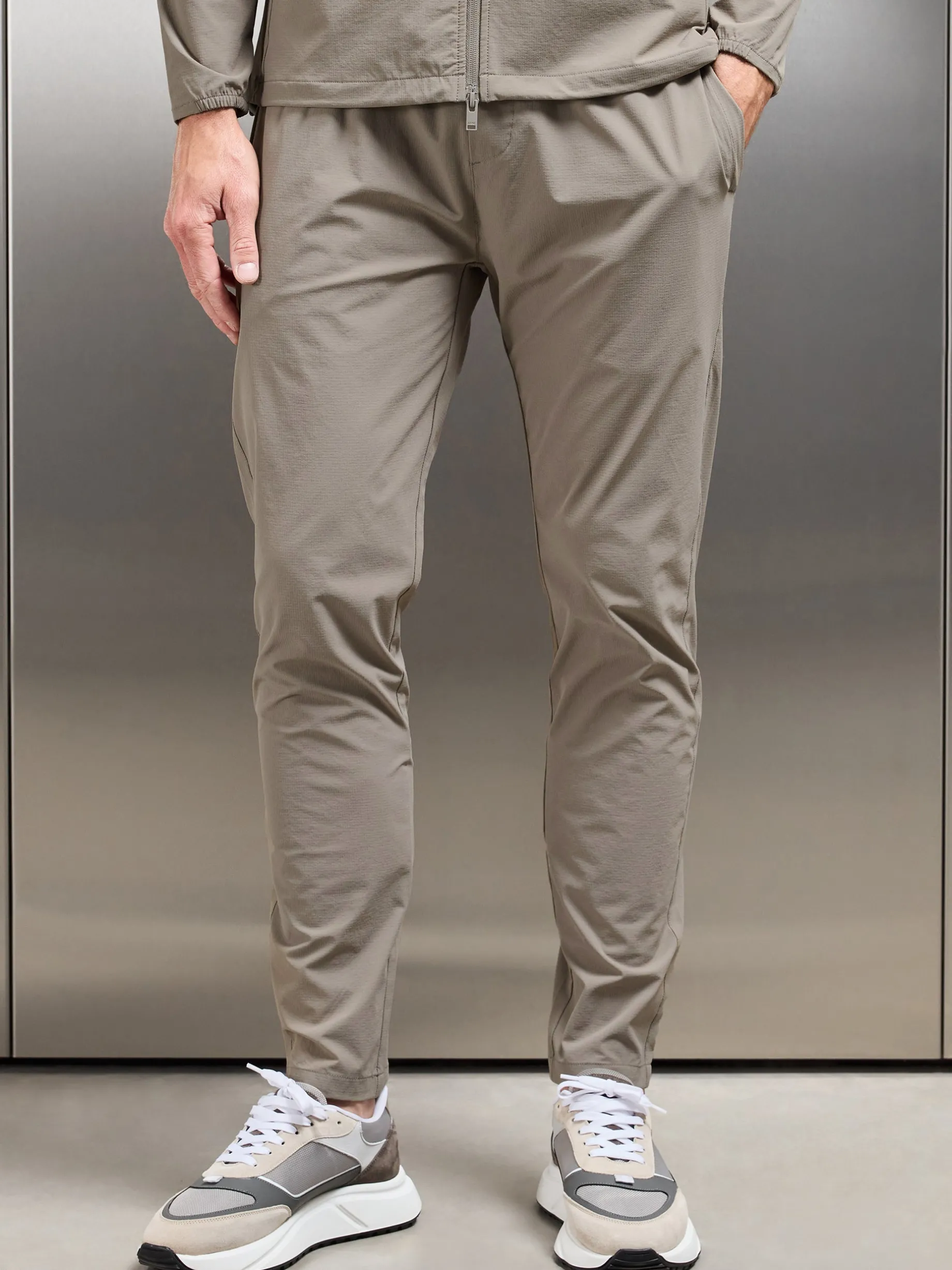 Active Technical Tapered Trackpant - Taupe