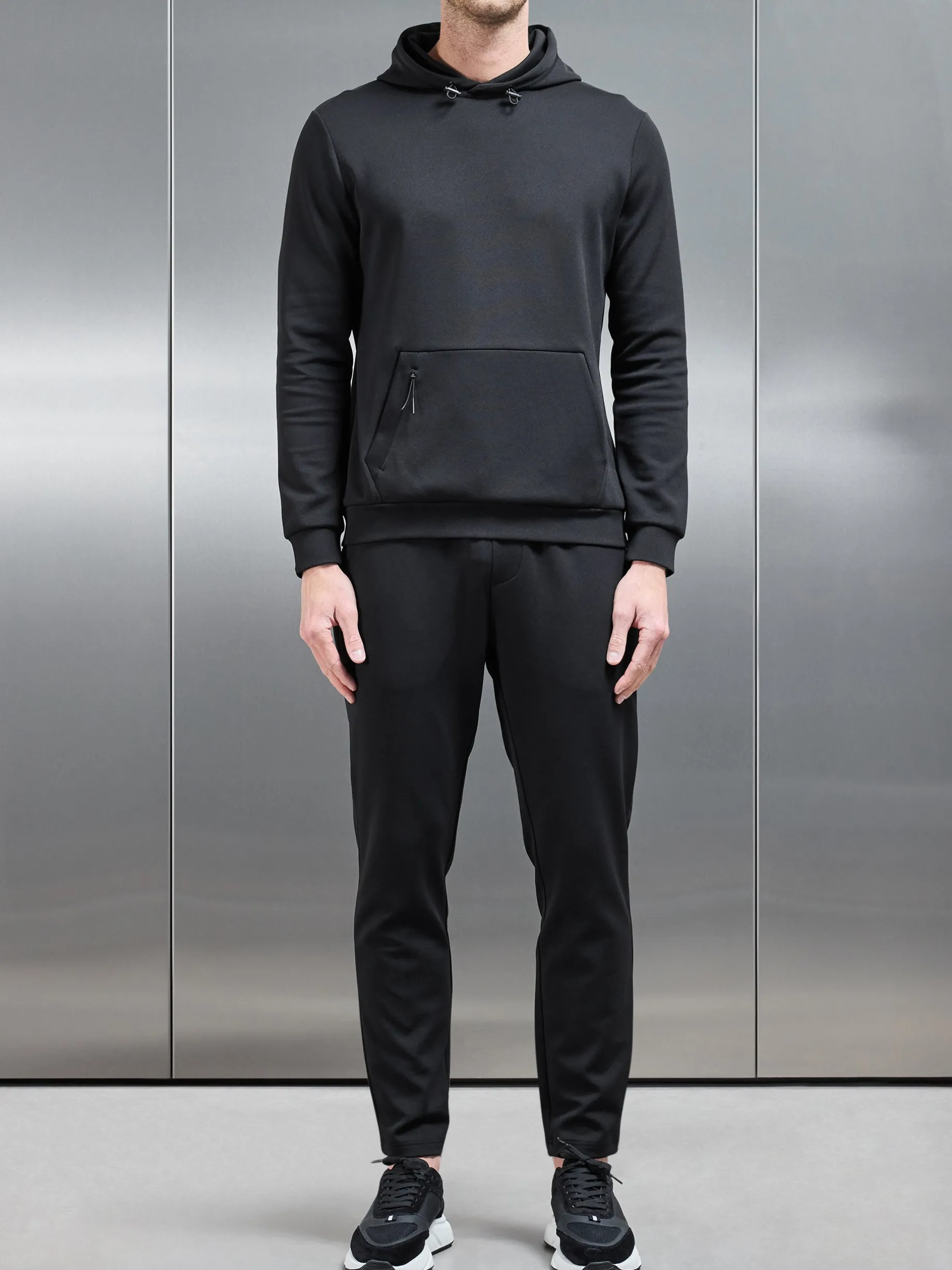 Active Technical Tapered Jogger - Black