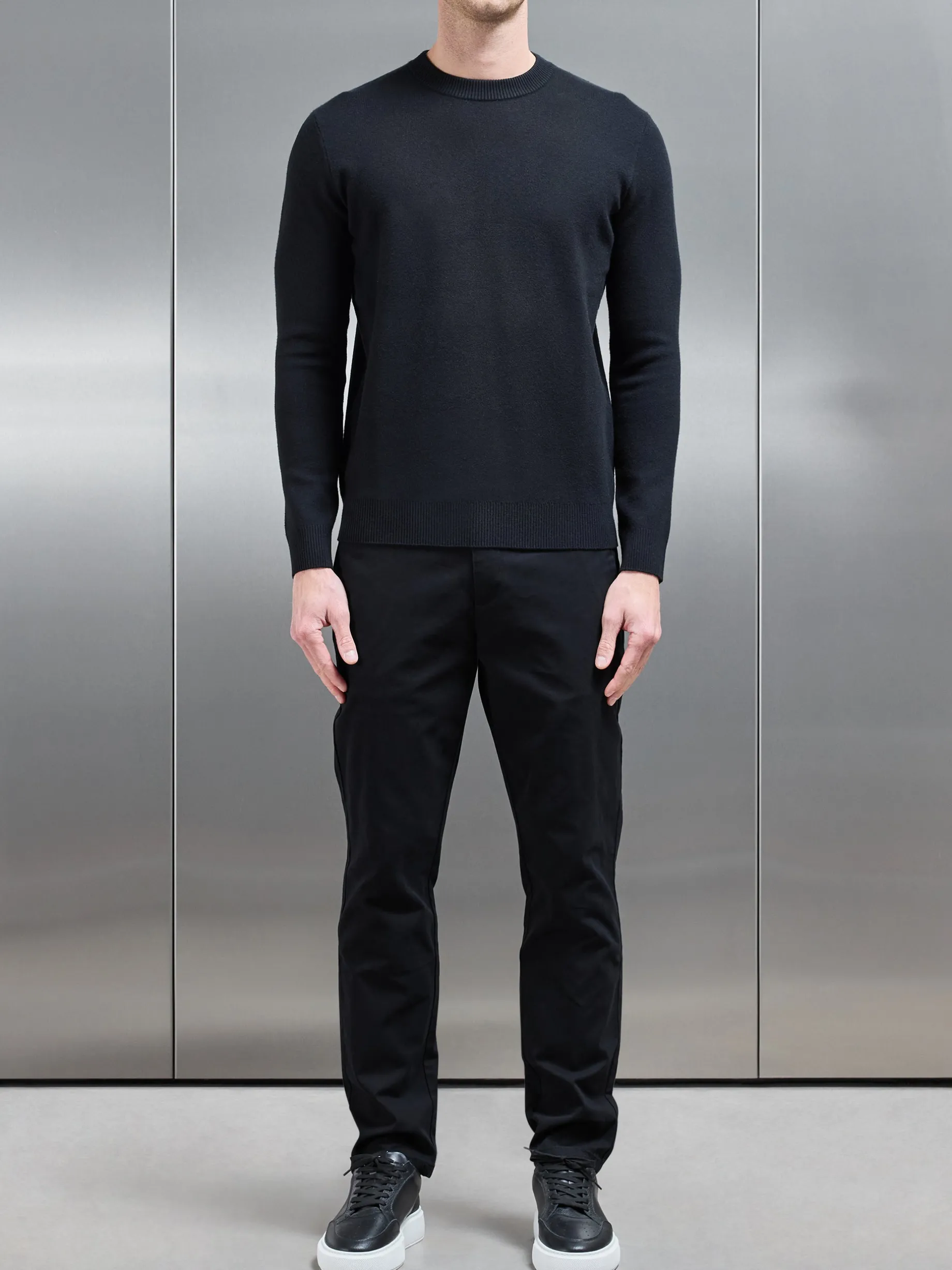 Chunky Knitted Sweatshirt - Black