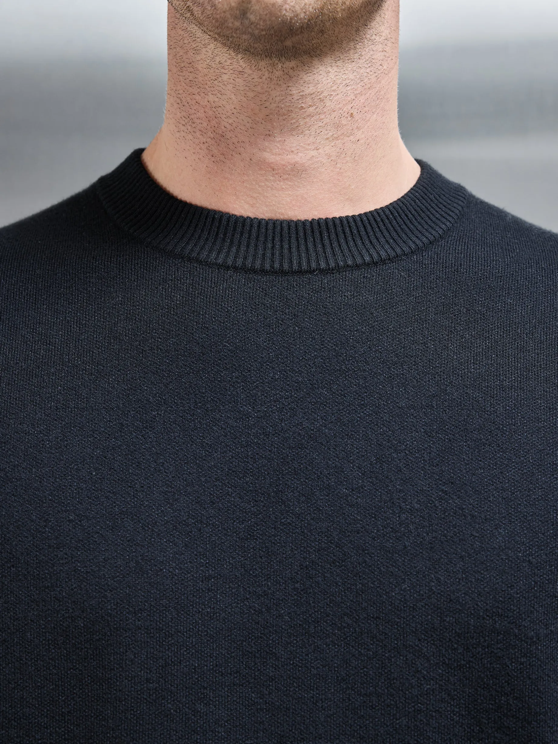 Chunky Knitted Sweatshirt - Black