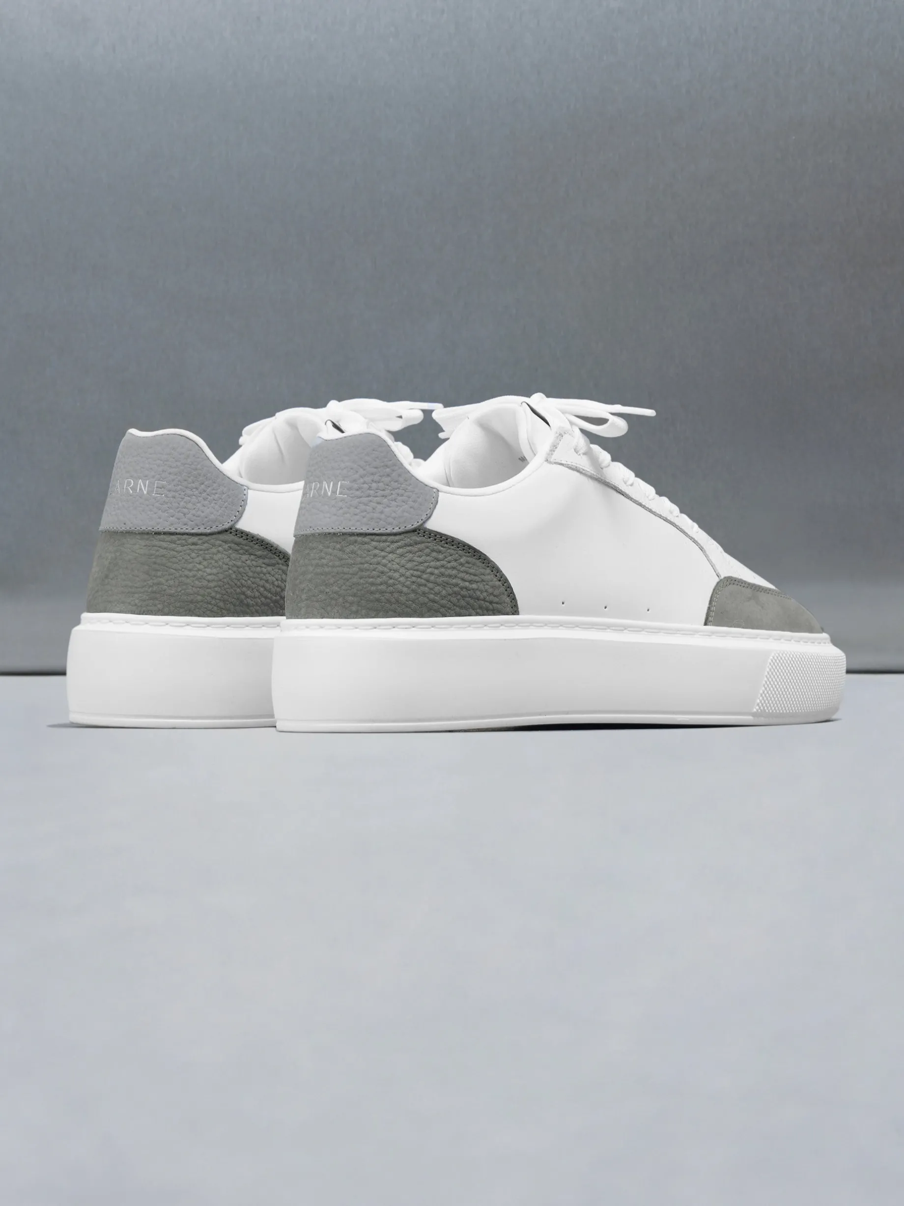 Court Trainer 2.0 - White Autumn