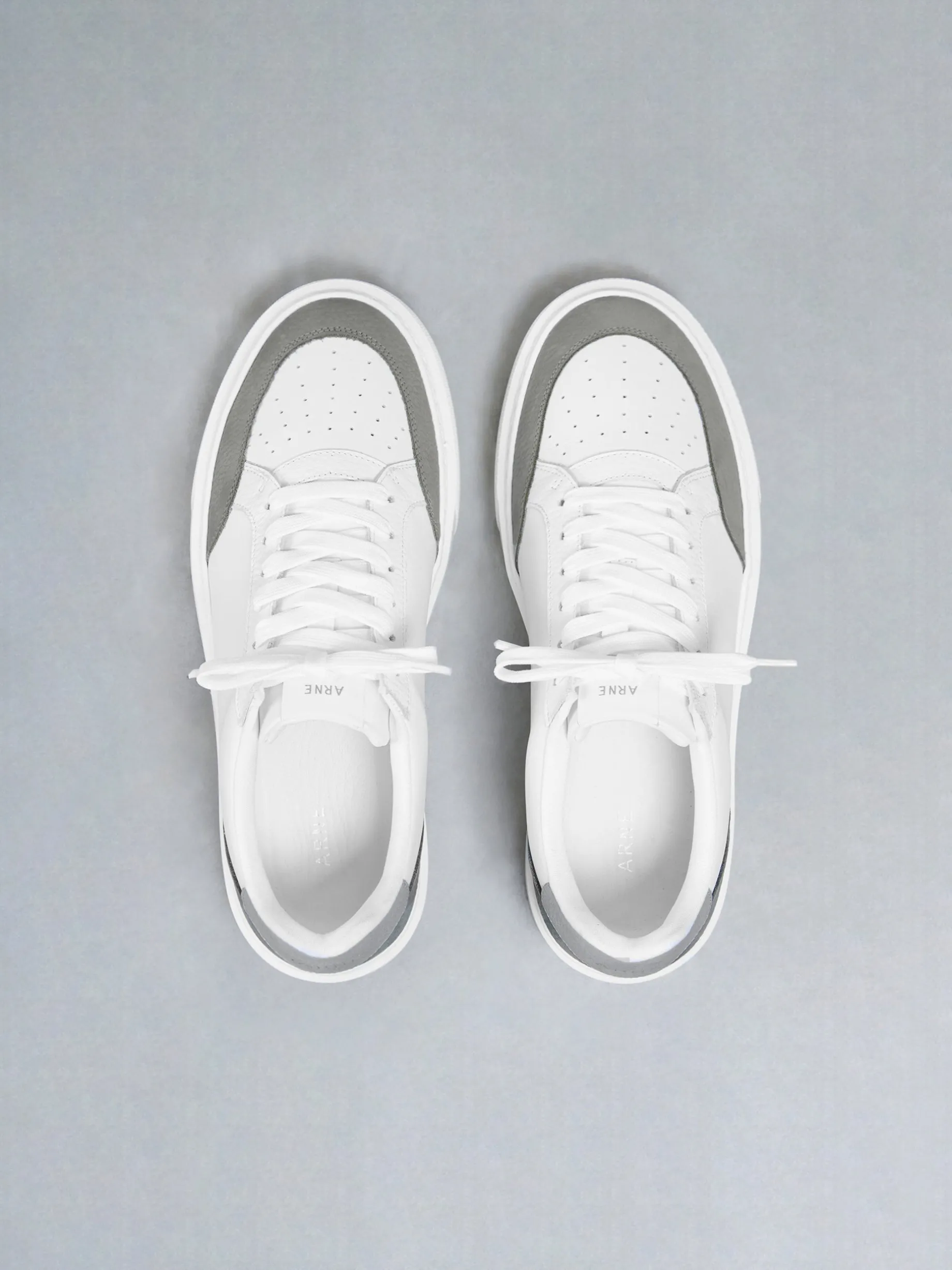 Court Trainer 2.0 - White Autumn