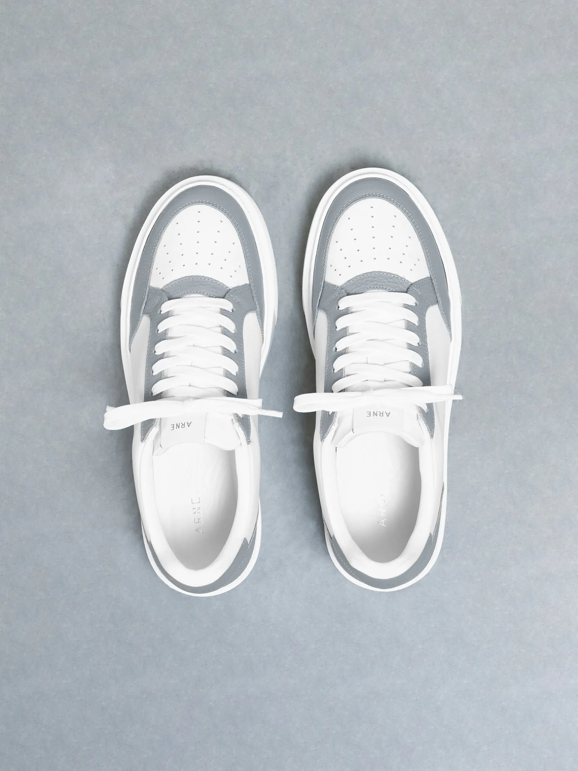 Court Trainer 2.0 - White Stone