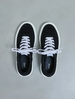 Court Trainer - Suede Black