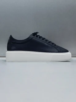 Essential Leather Trainer - Navy