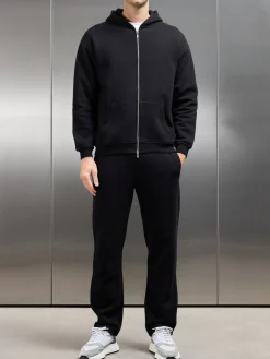 Essential Straight Leg Jogger - Black