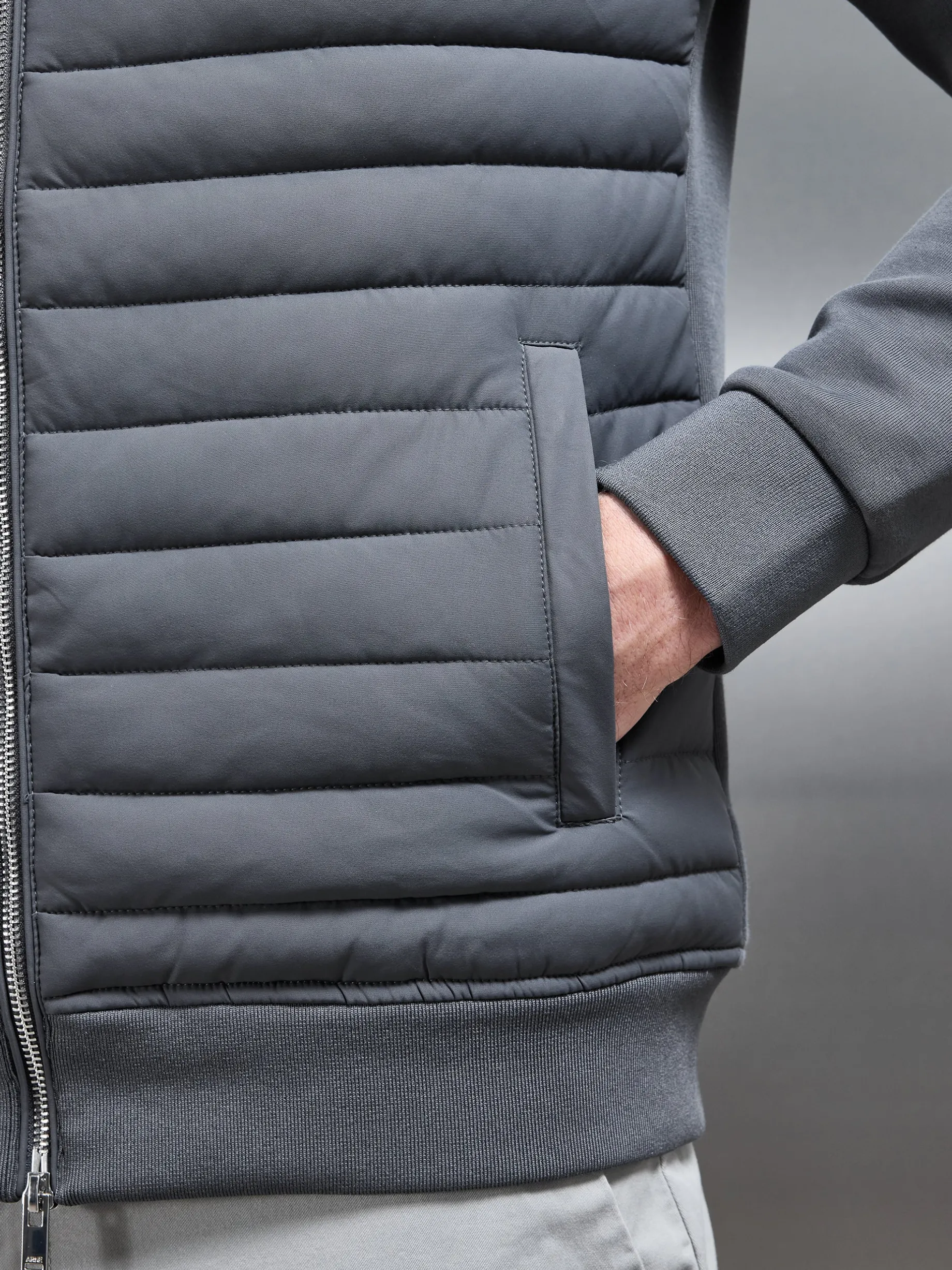 Hybrid Quilted Windbreaker - Grey