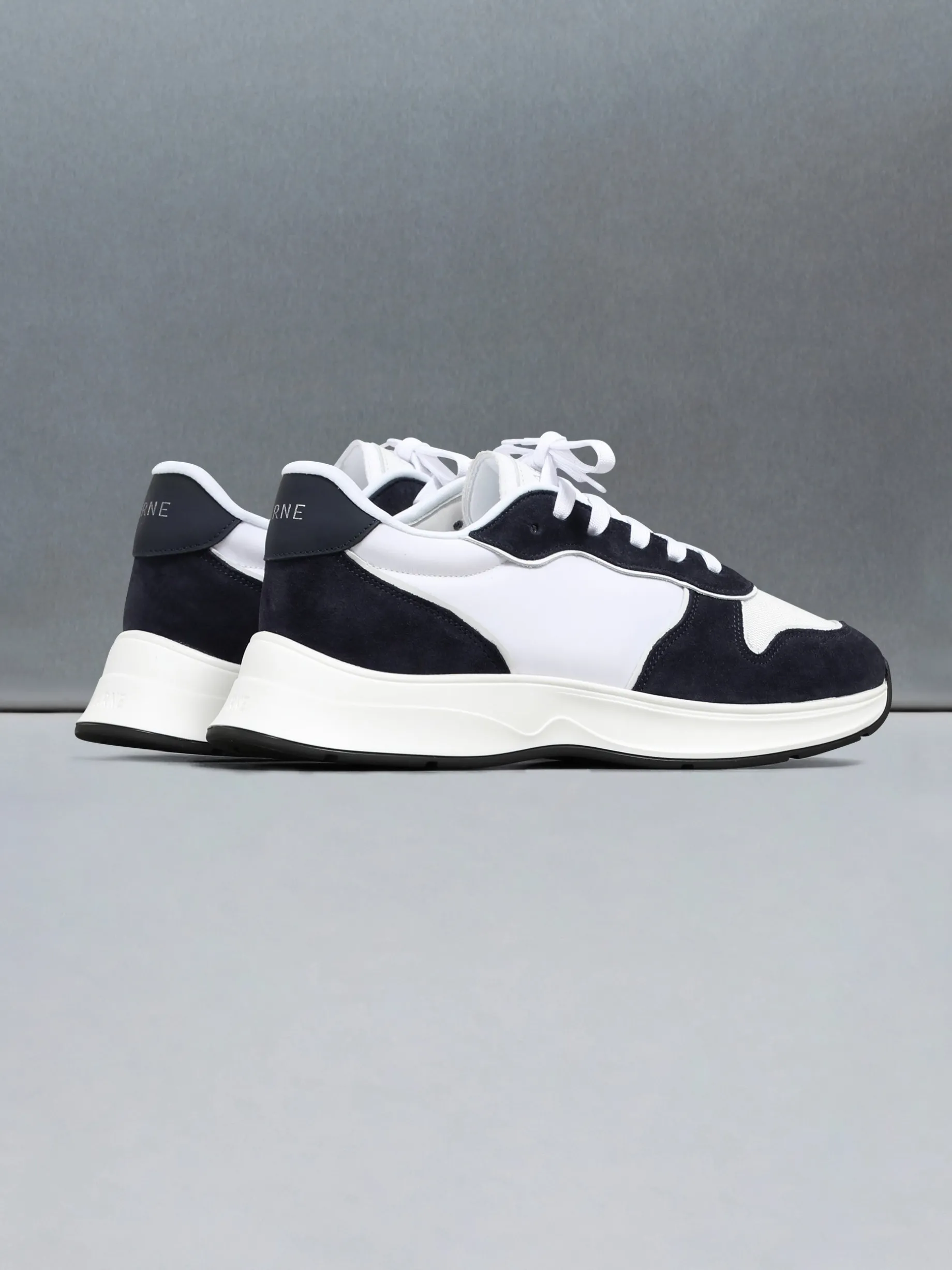 Hybrid Runner - White Navy