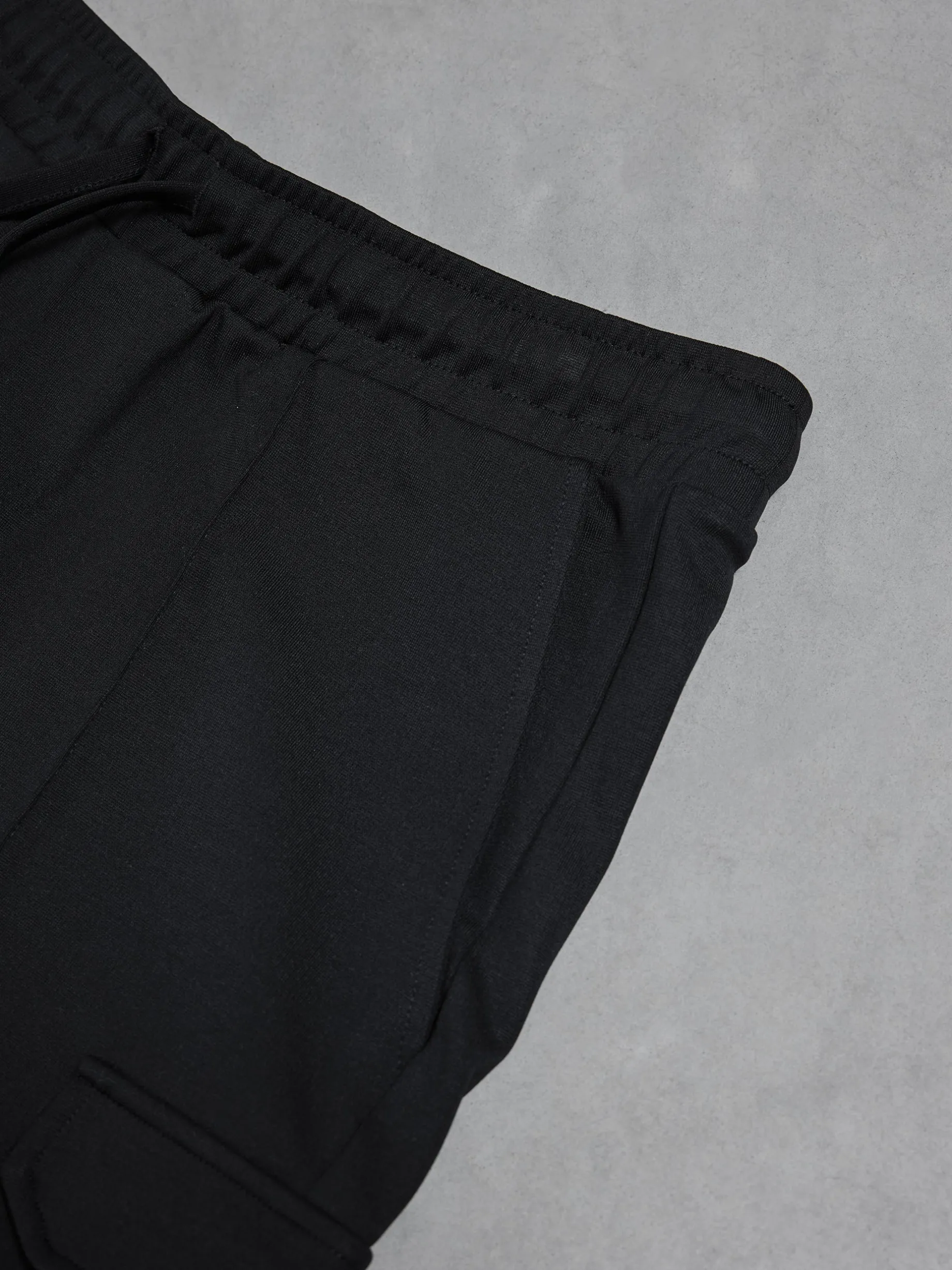 Luxe Cargo Short - Black