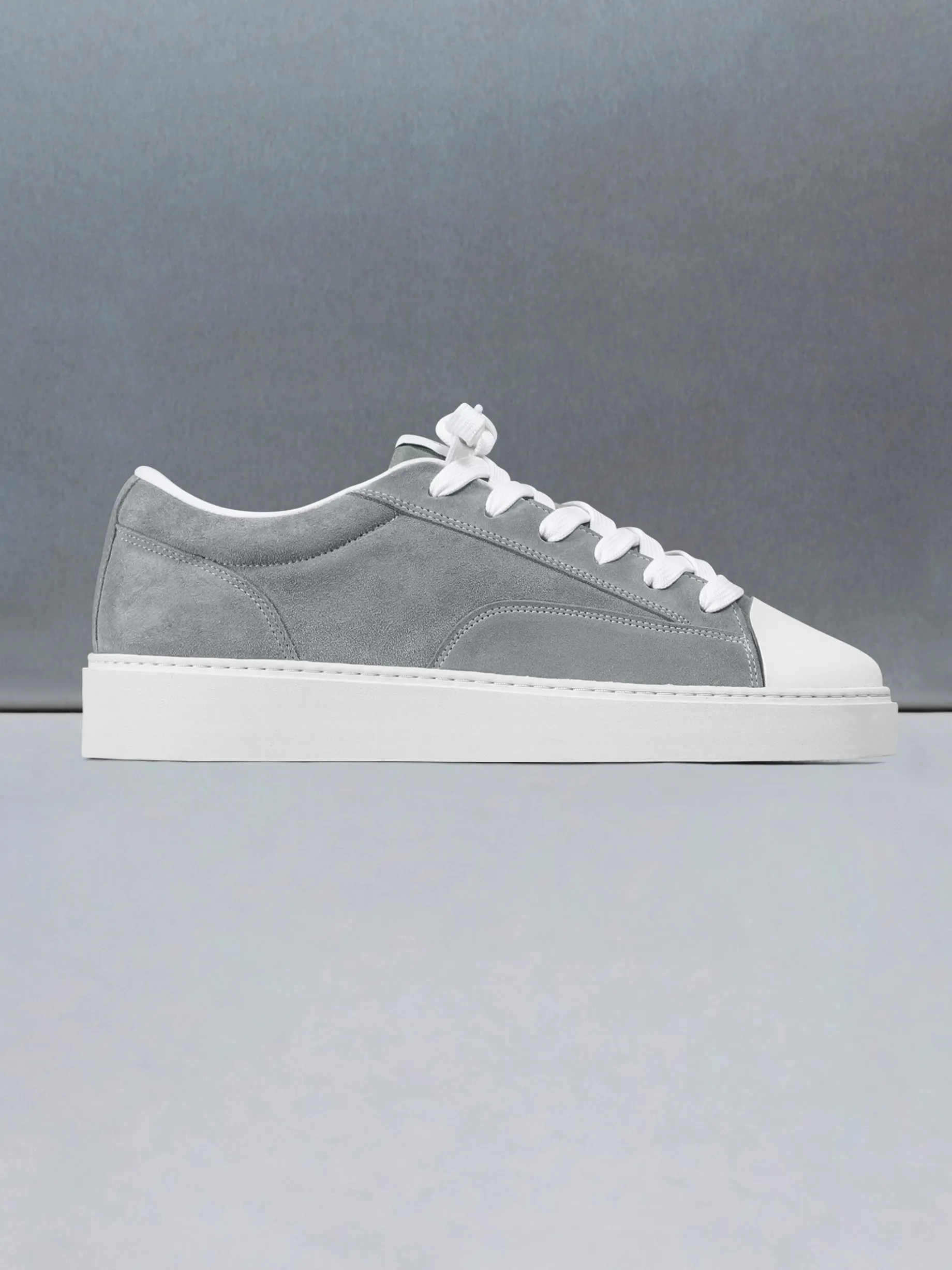 Mid Essential Homerun Suede - Grey