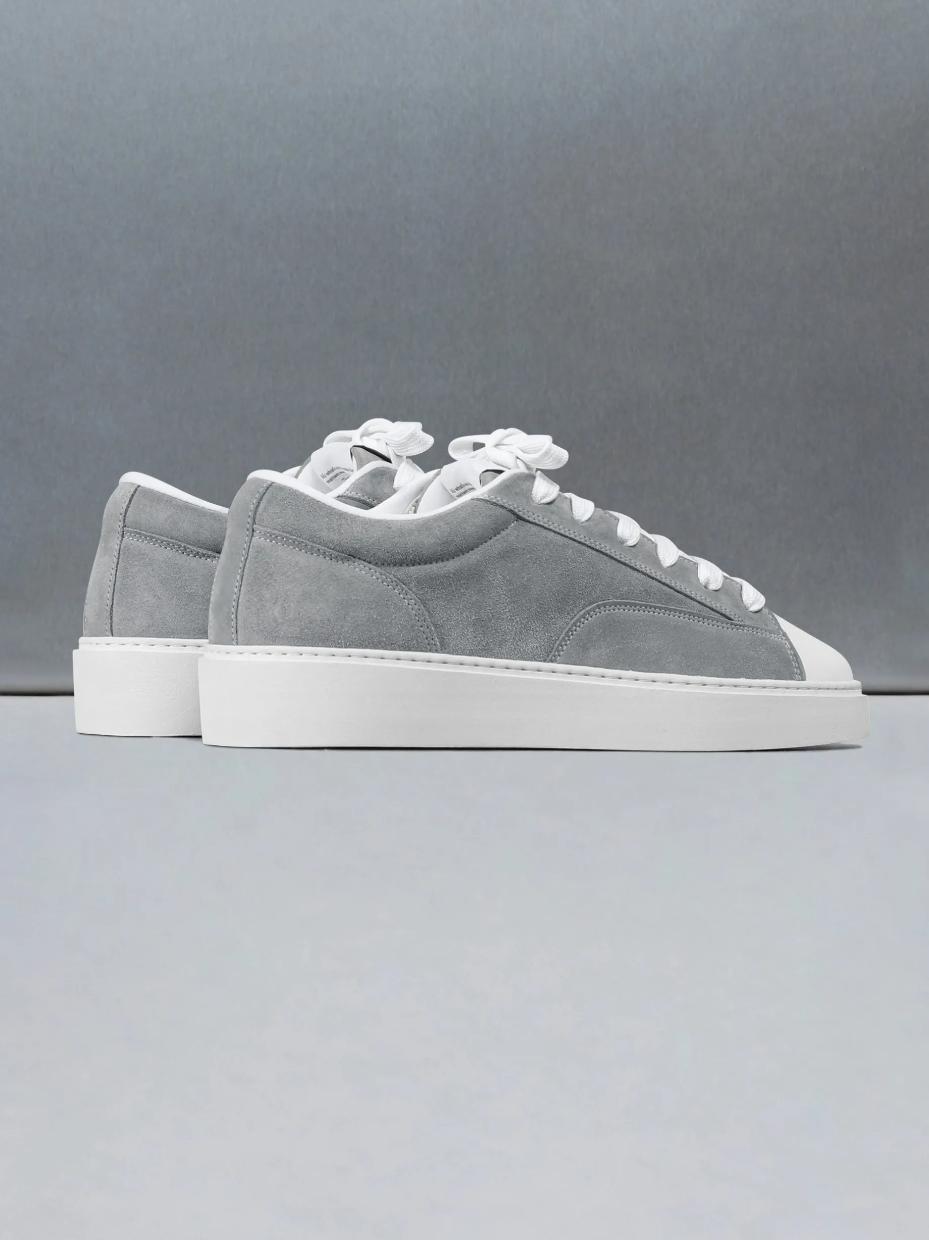 Mid Essential Homerun Suede - Grey