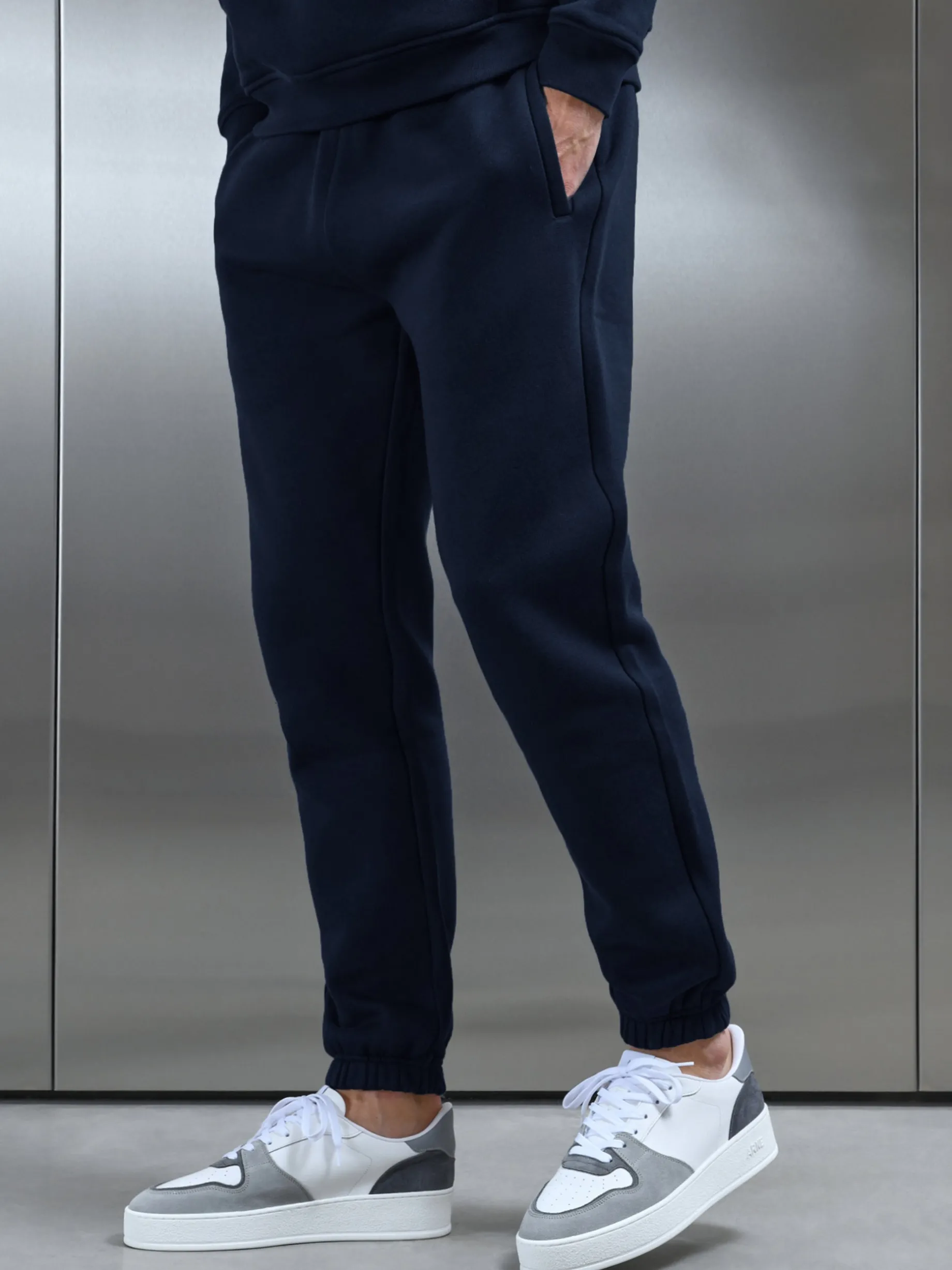 Relaxed Fit Jogger - Navy