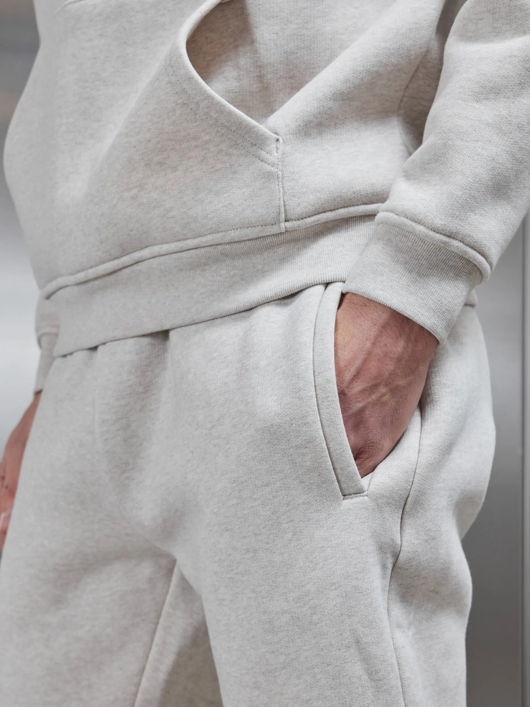 Relaxed Fit Jogger - Oatmeal