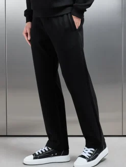Relaxed Fit Knitted Jogger - Black