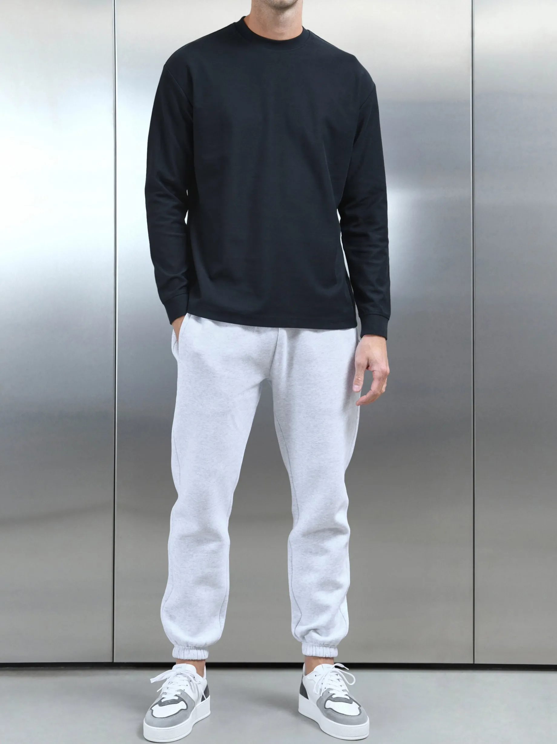 Relaxed Fit Long Sleeve T-Shirt - Black