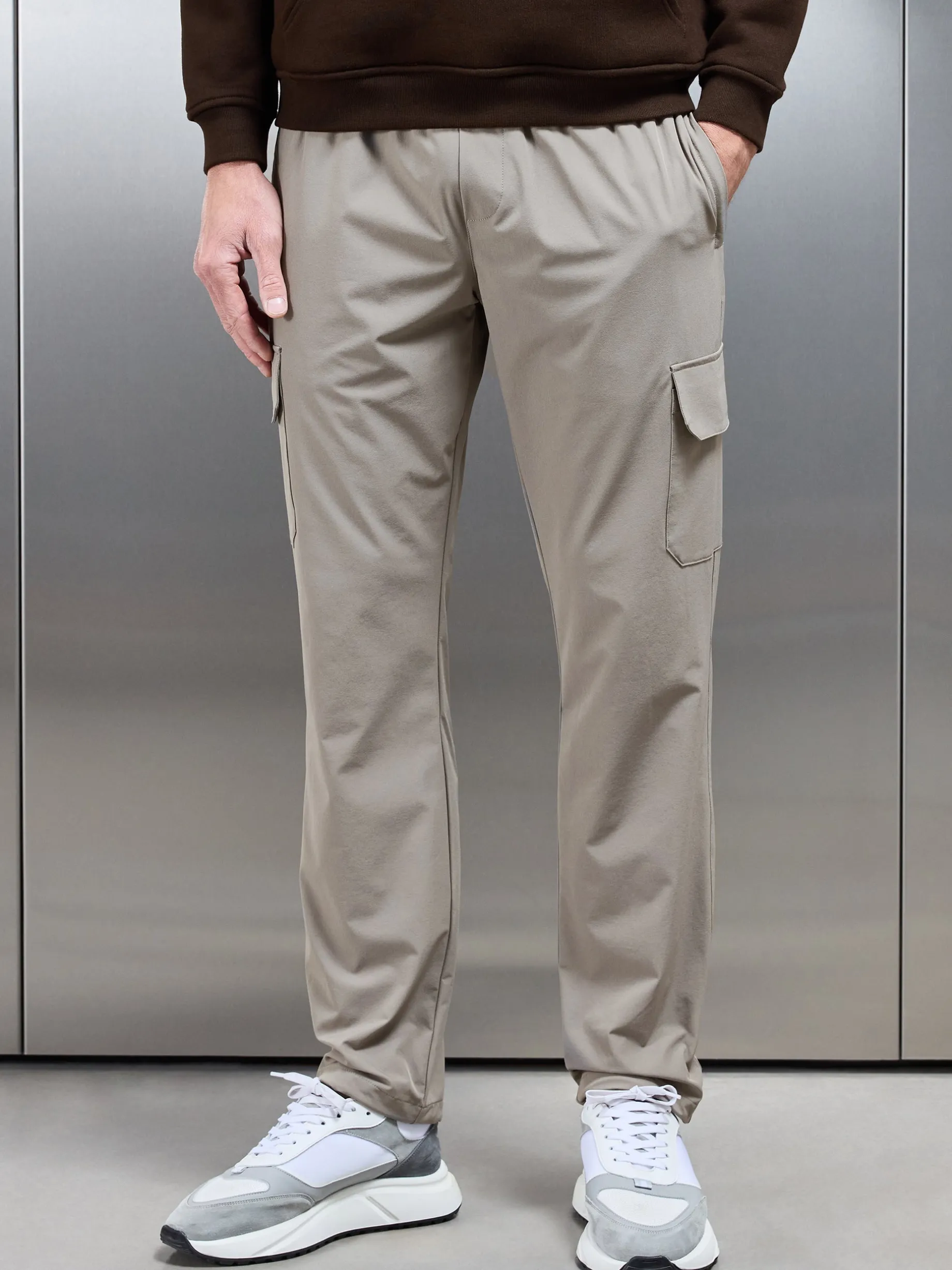 Relaxed Fit Nylon Cargo Pant - Taupe