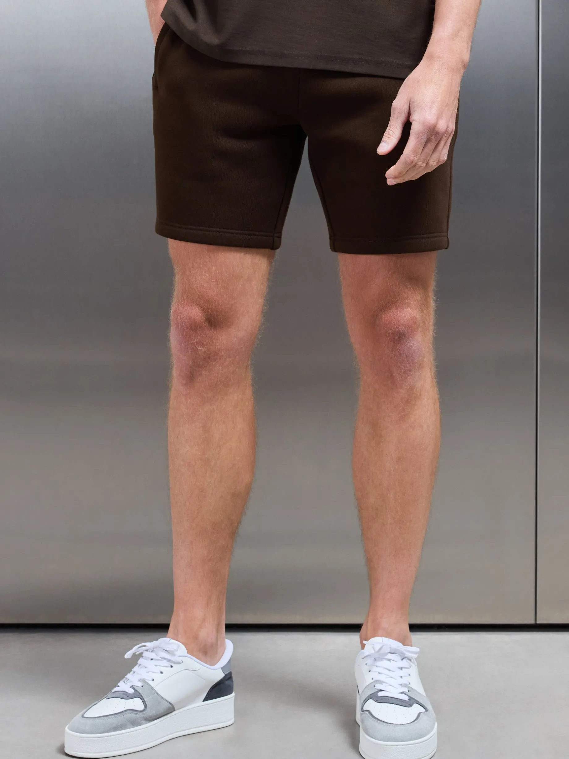 Relaxed Fit Short - Brown