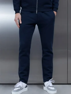 Relaxed Fit Tapered Leg Jogger - Navy