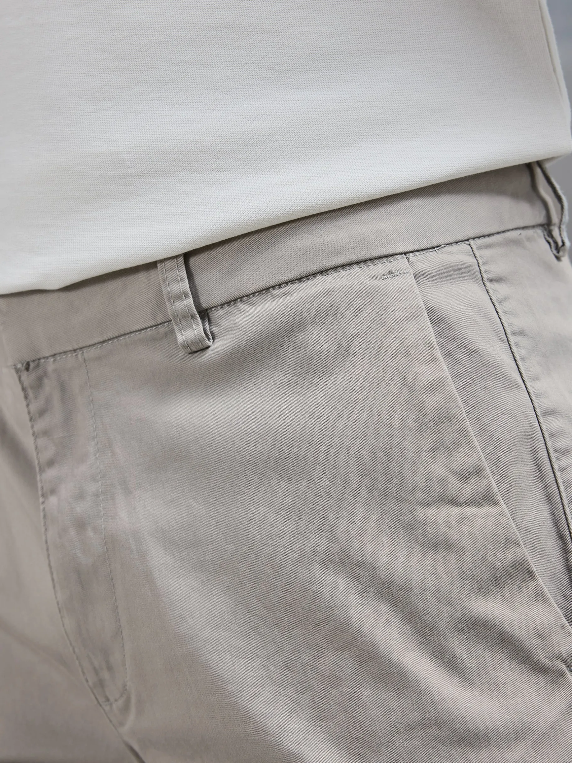 Tailored Cotton Cargo Short - Stone