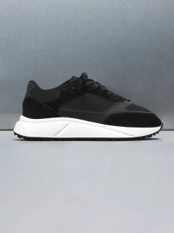 Technical Runner - Black