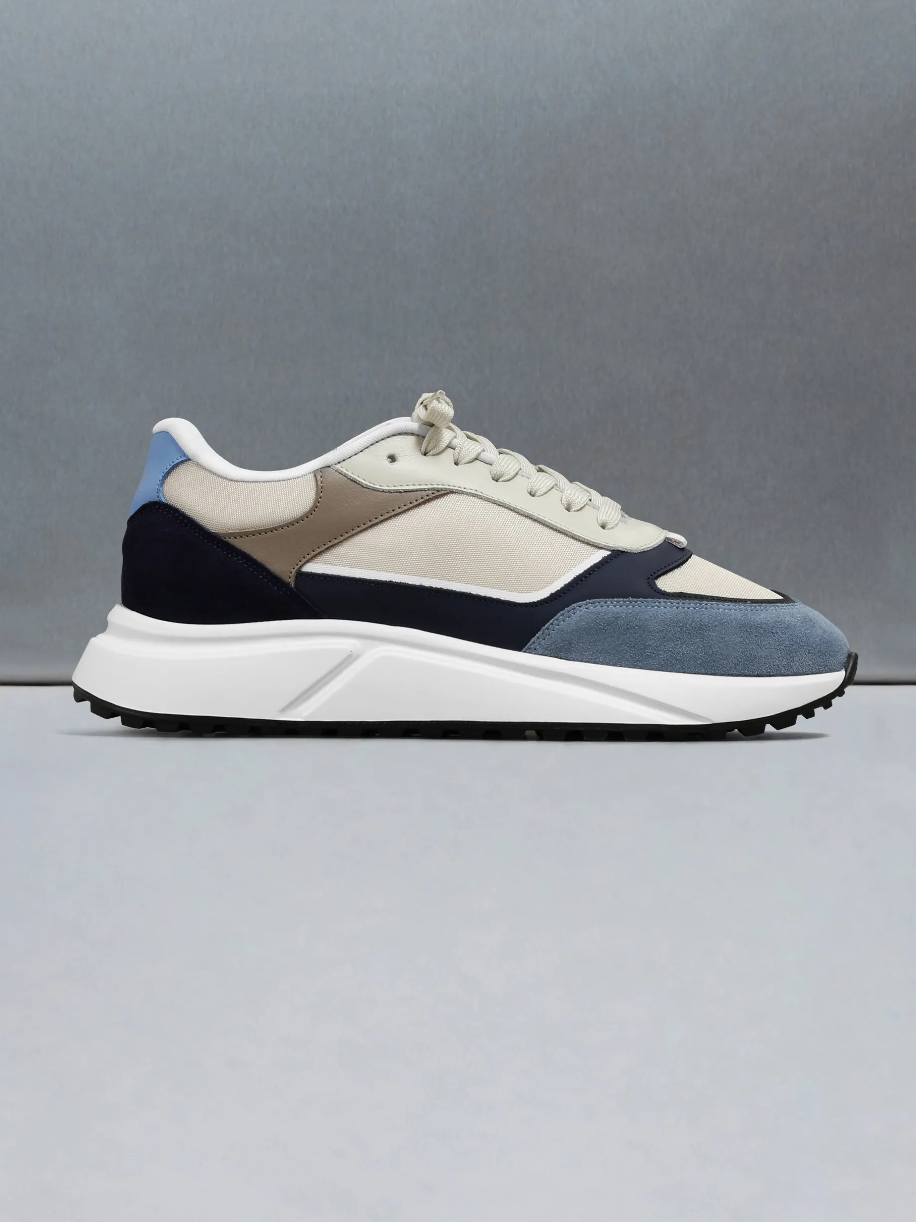Technical Runner - Desert Blue