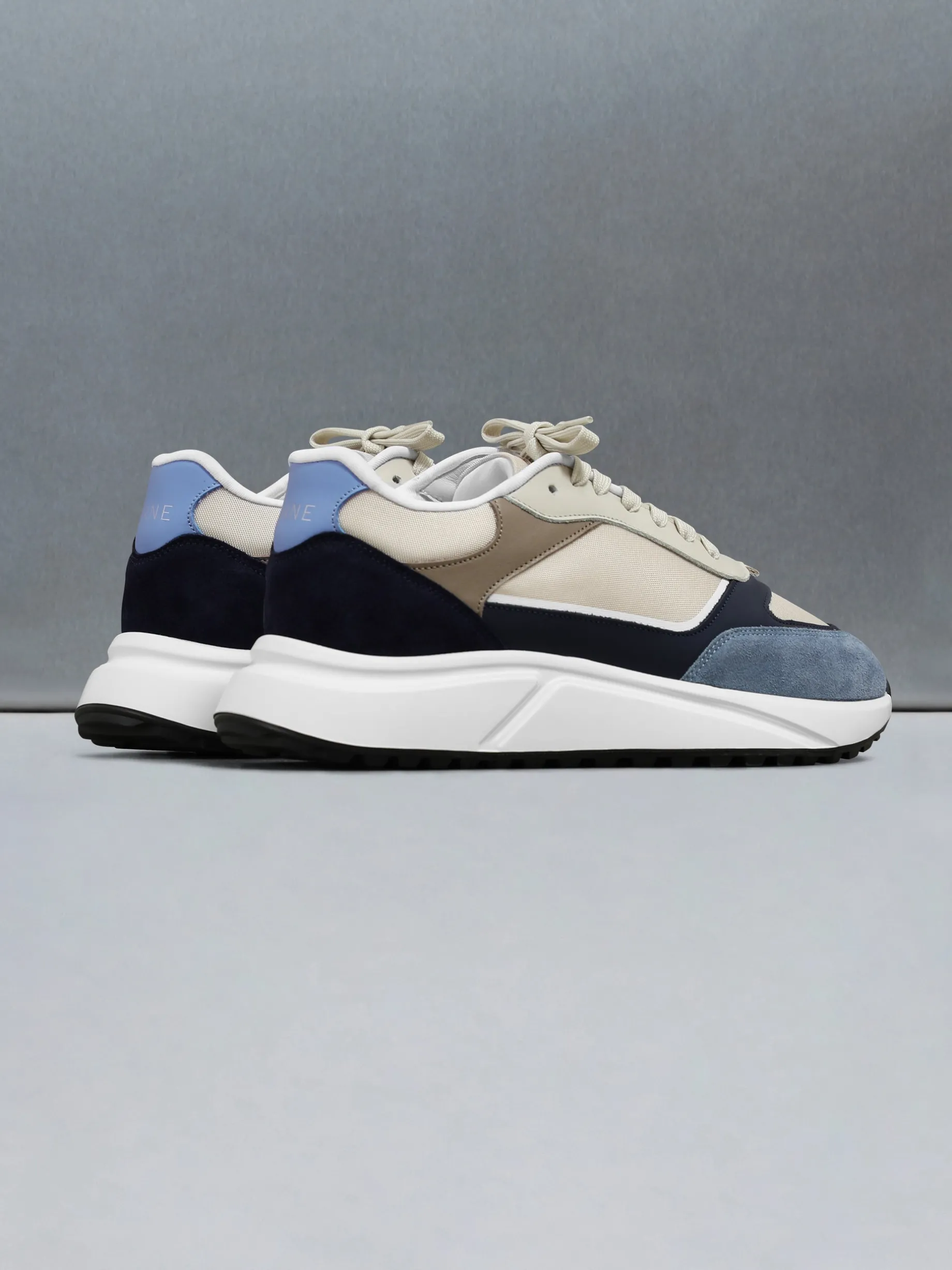 Technical Runner - Desert Blue