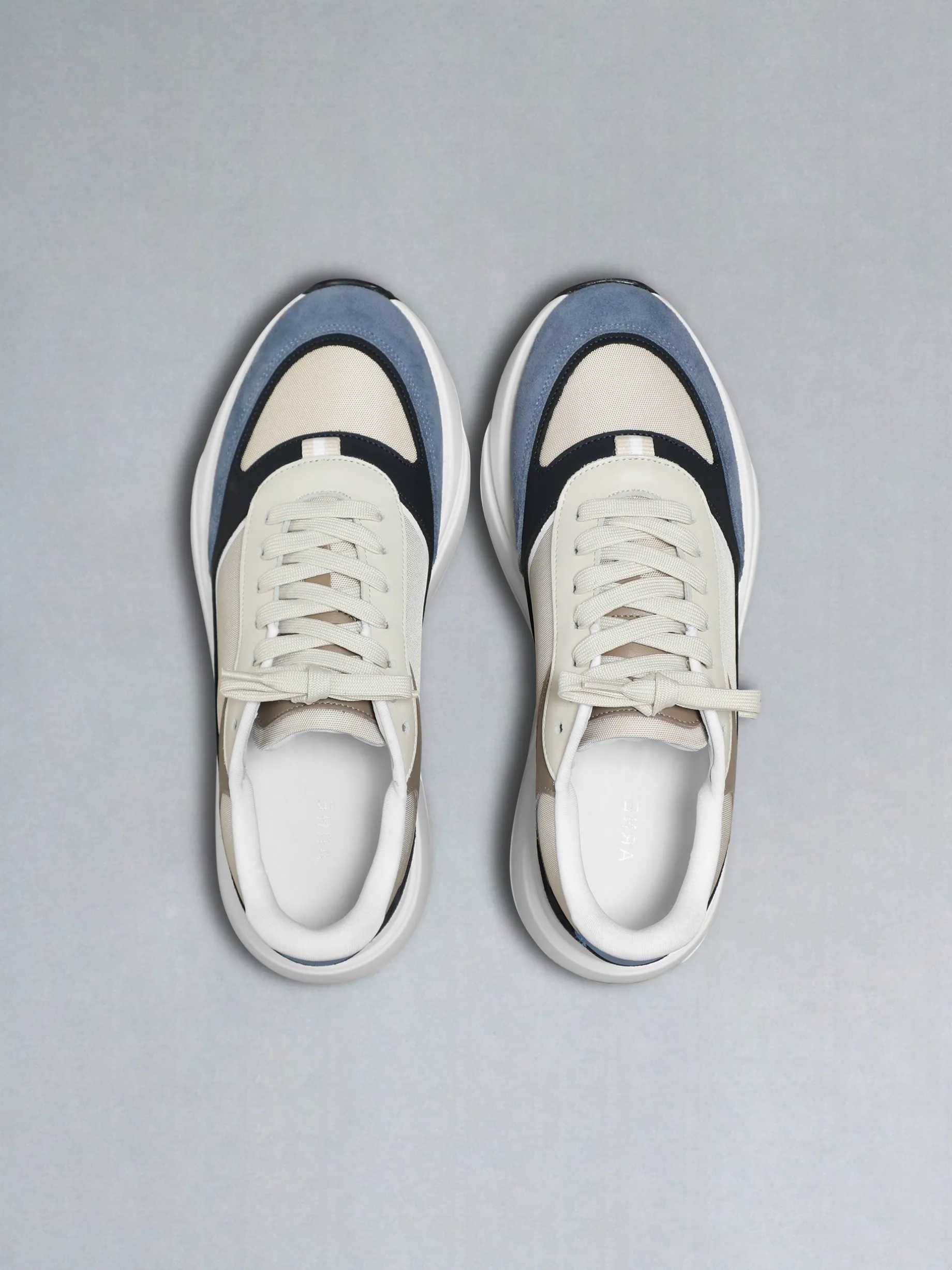Technical Runner - Desert Blue