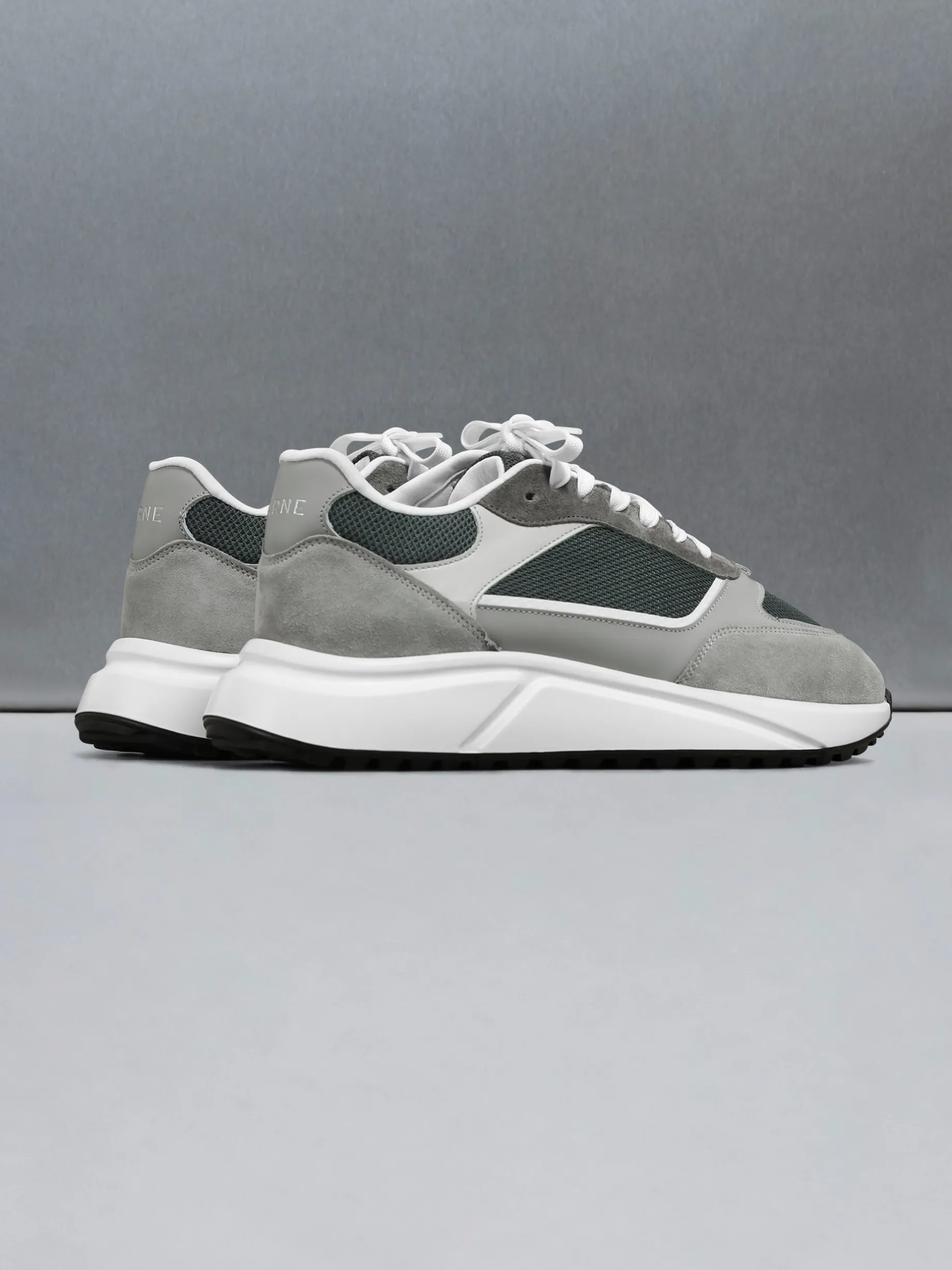 Technical Runner - Dusty Olive
