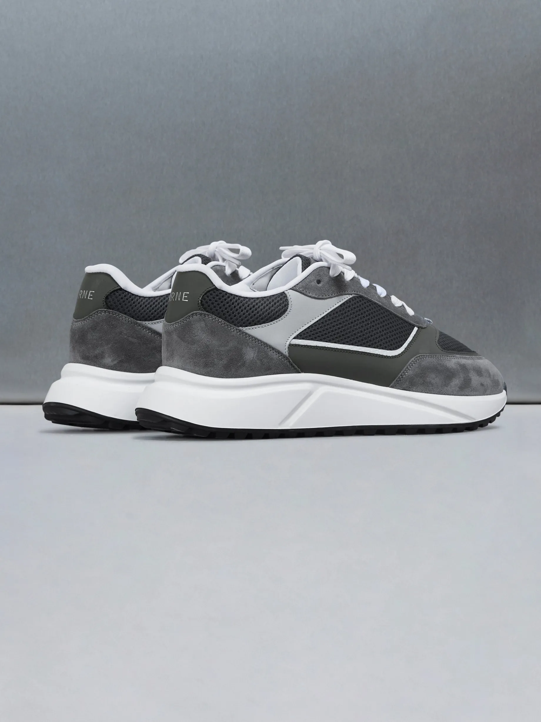 Technical Runner - Forest Grey