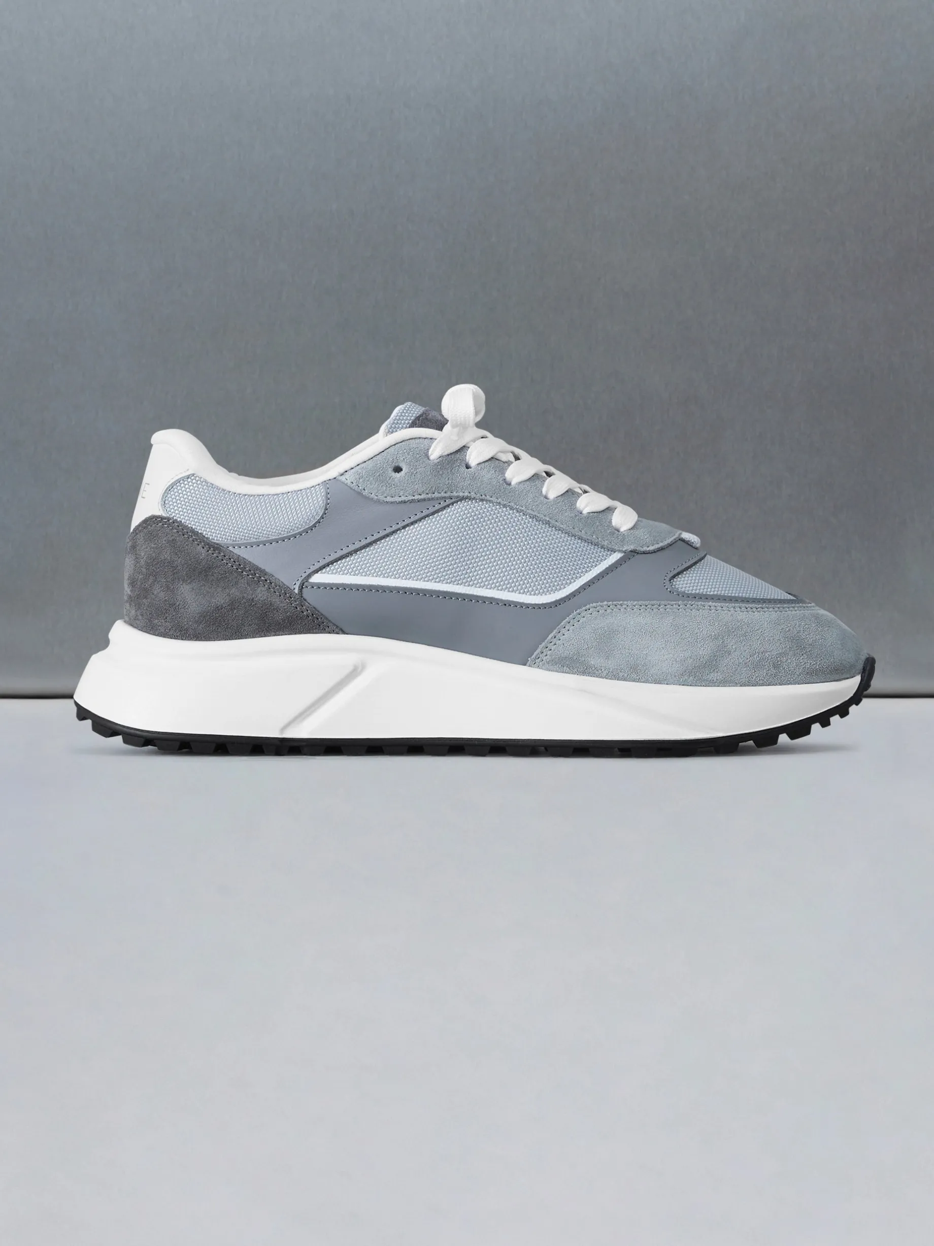 Technical Runner - Slate Grey