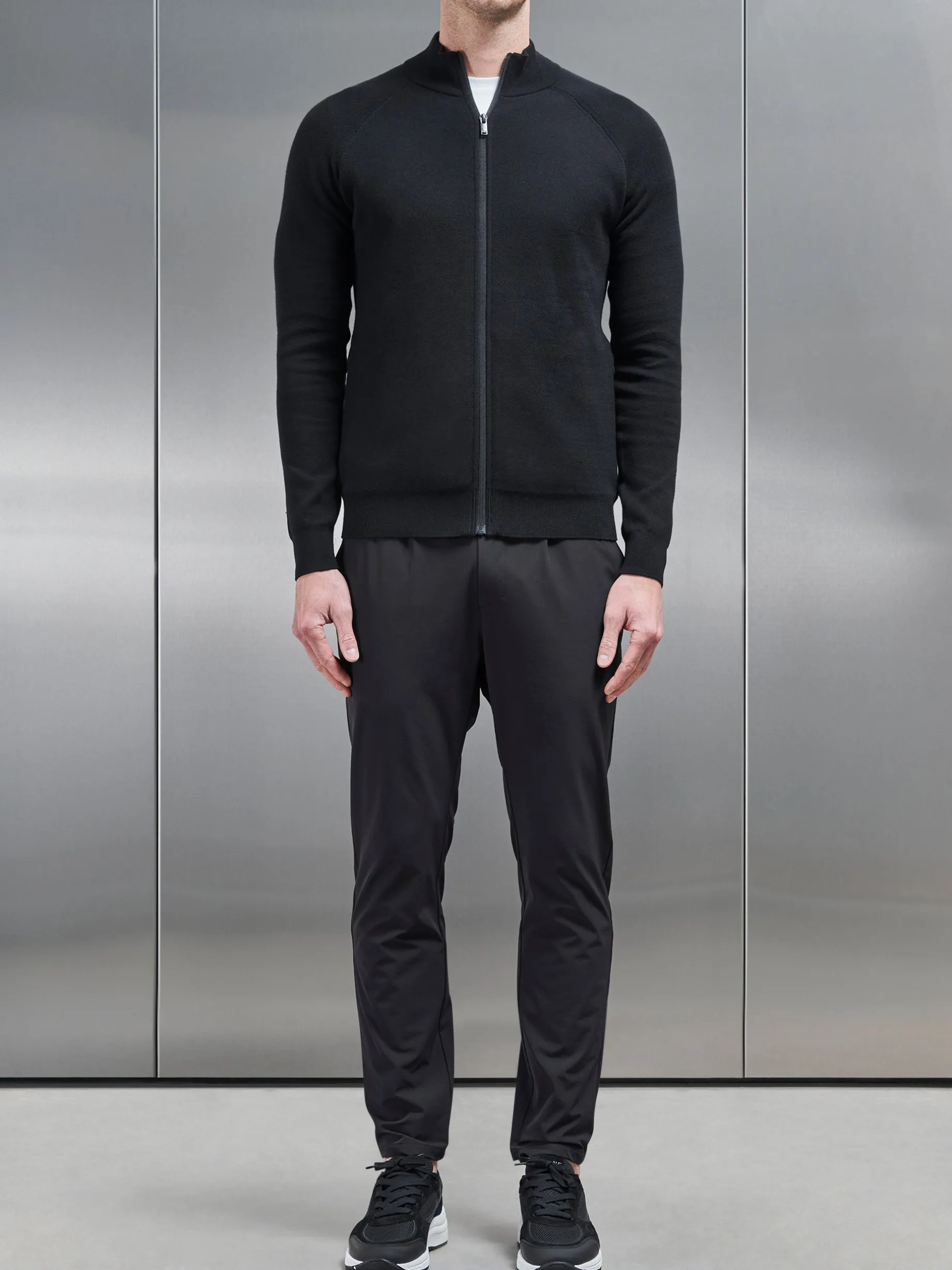 Technical Stretch Chino Trouser - Black