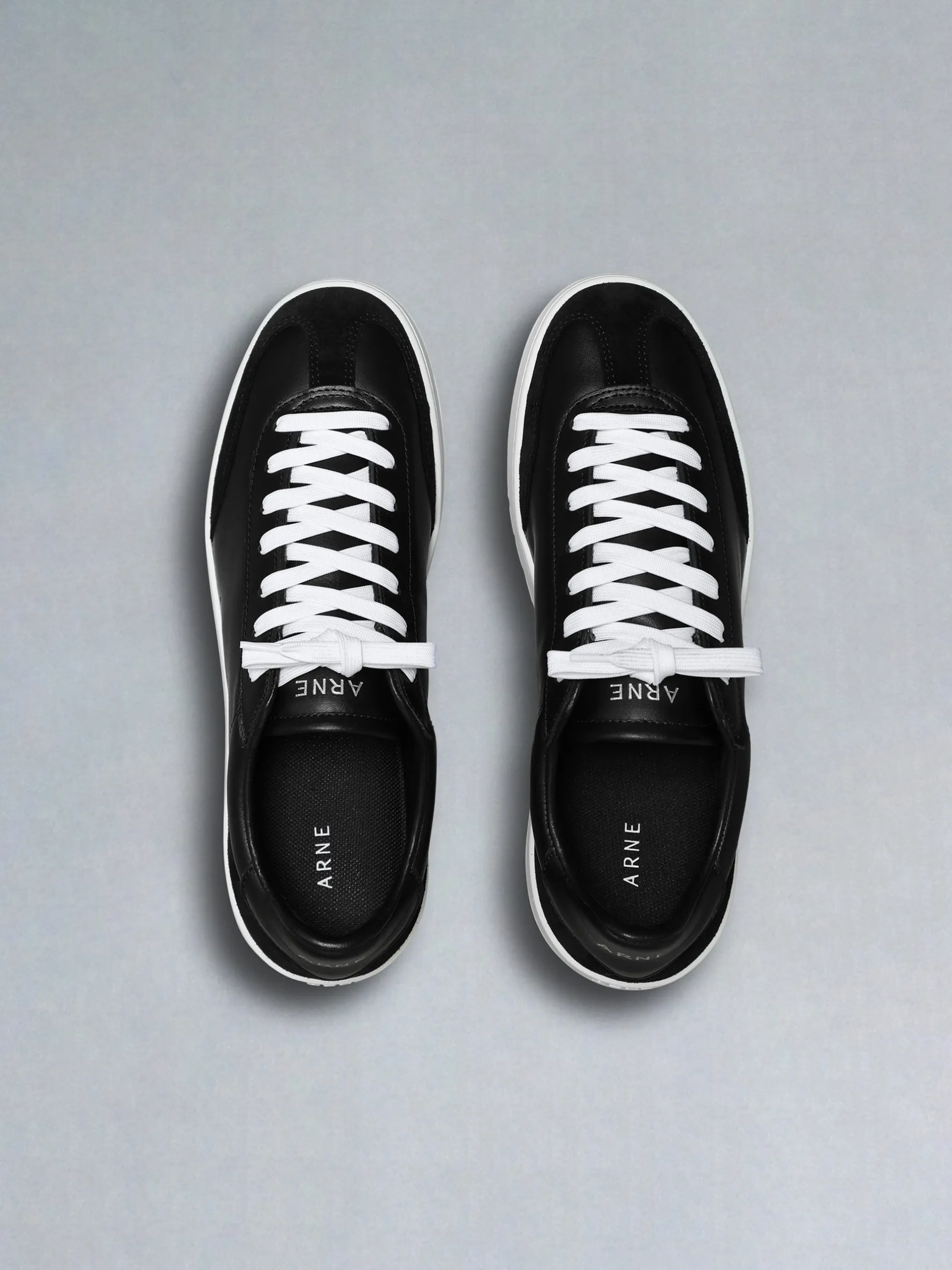 Tennis Trainer - Black
