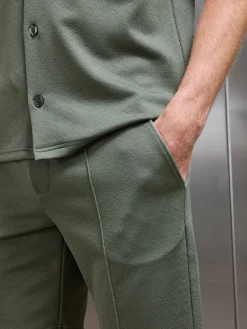 Textured Interlock Short - Olive