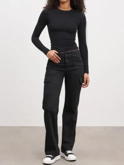 Womens Mid Rise Cargo Pant - Black