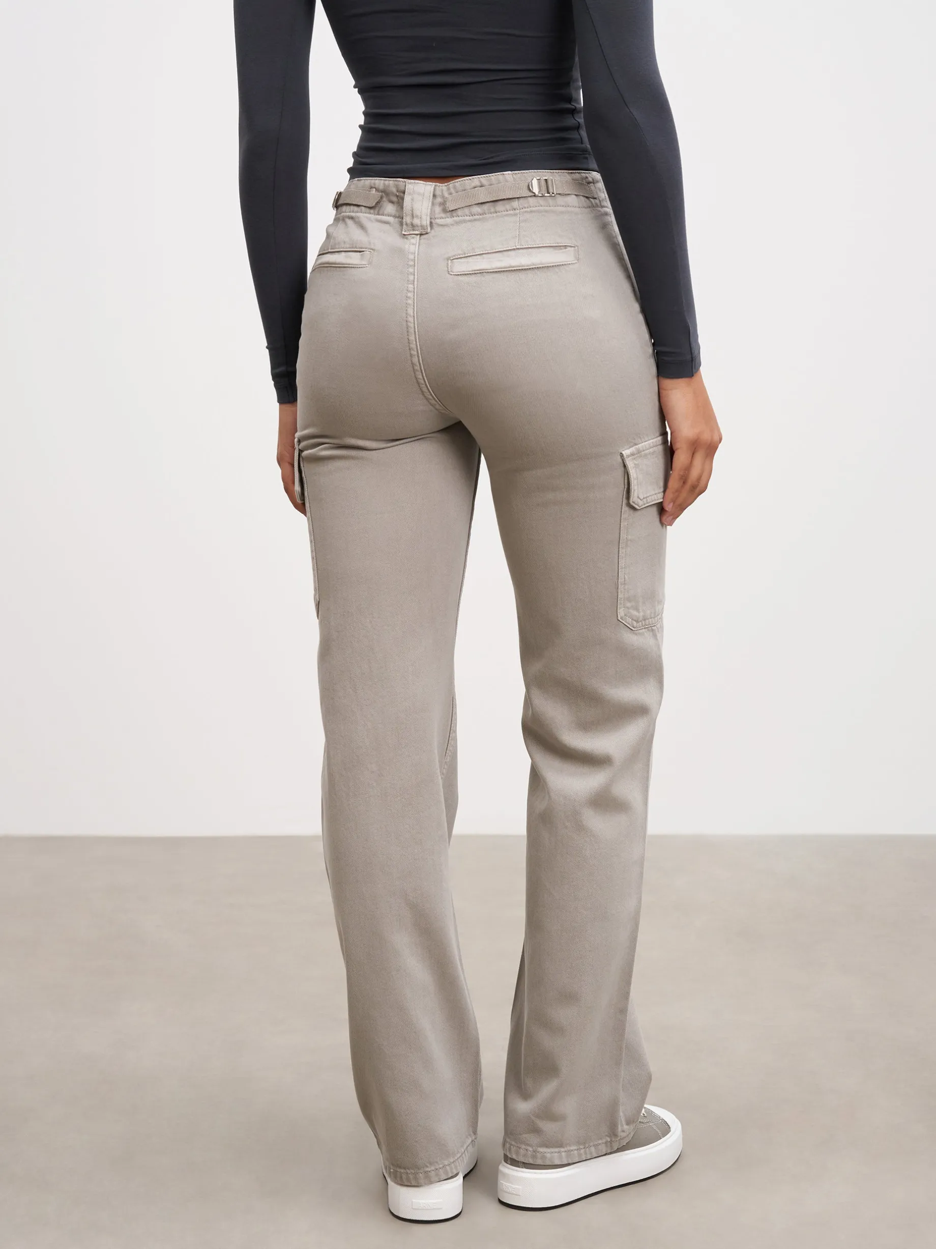 Womens Mid Rise Cargo Pant - Stone
