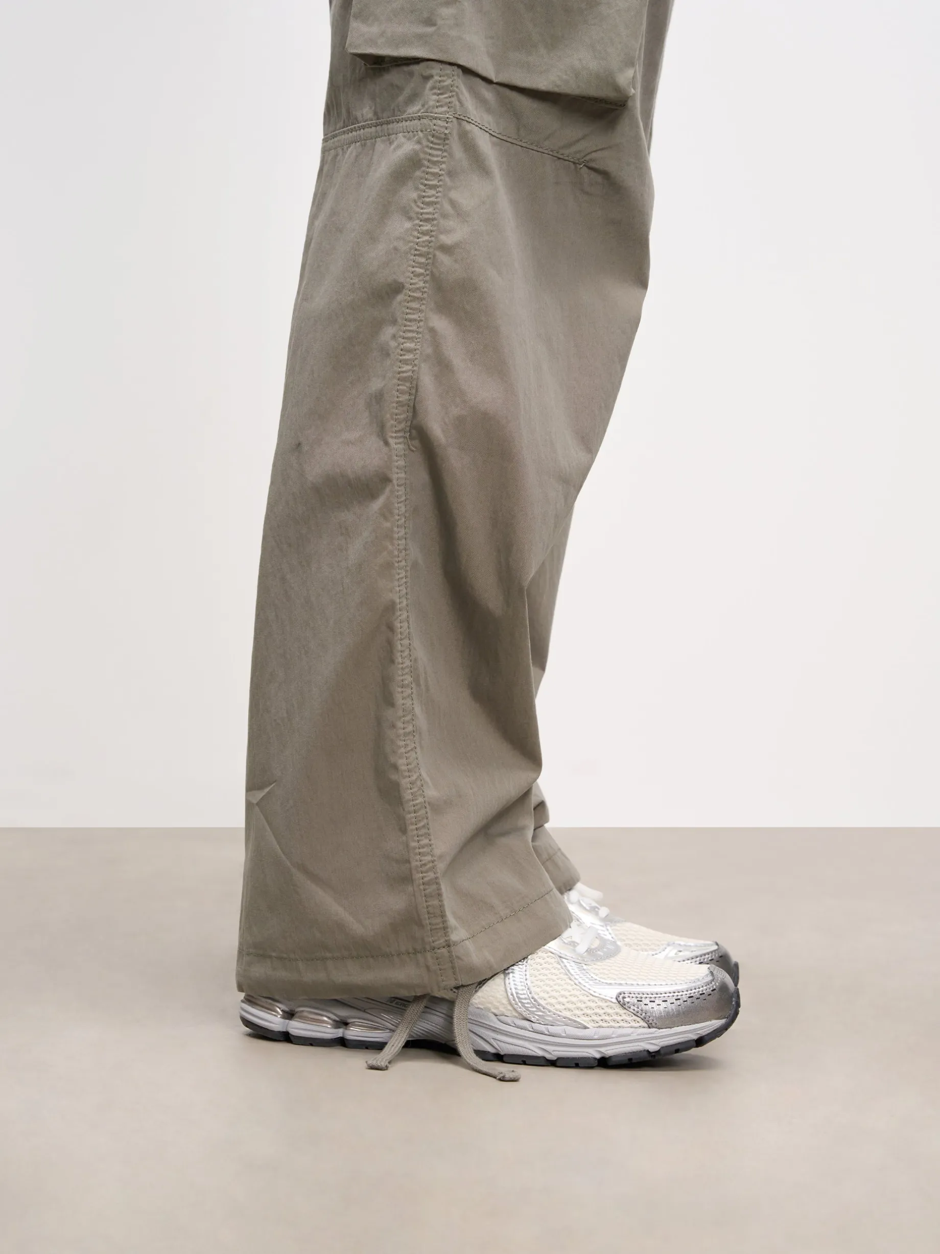 Womens Parachute Cargo Pant - Olive