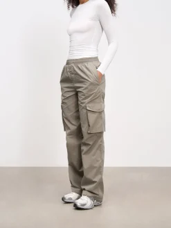 Womens Parachute Cargo Pant - Olive