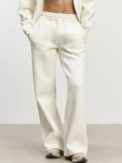 Womens Relaxed Straight Leg Jogger - Ecru